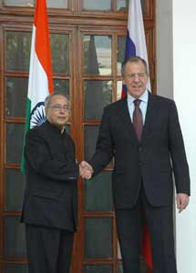 The Union Minister of External Affairs, Shri Pranab Mukherjee meeting with the Russian Foreign Minister, Mr. Sergei Lavrov